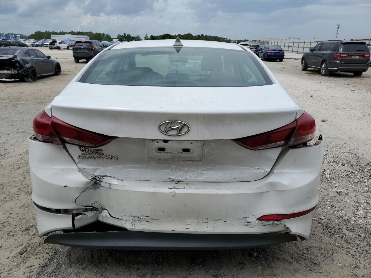 5NPD84LF6JH302477 2018 Hyundai Elantra Sel