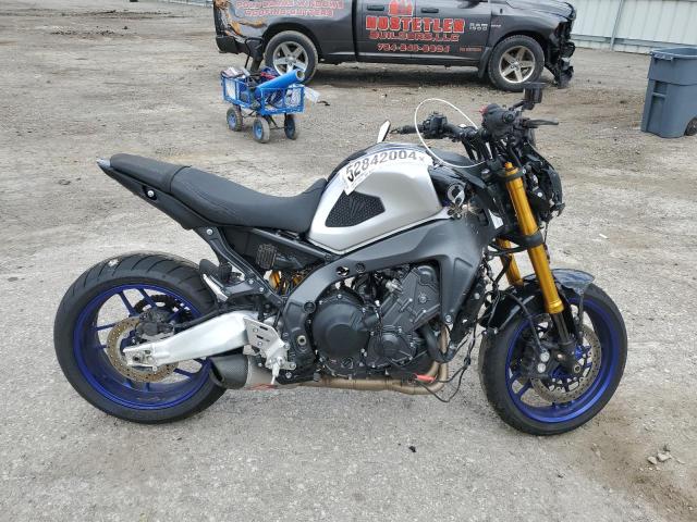 2022 YAMAHA MT09 D - JYARN72E0NA000930