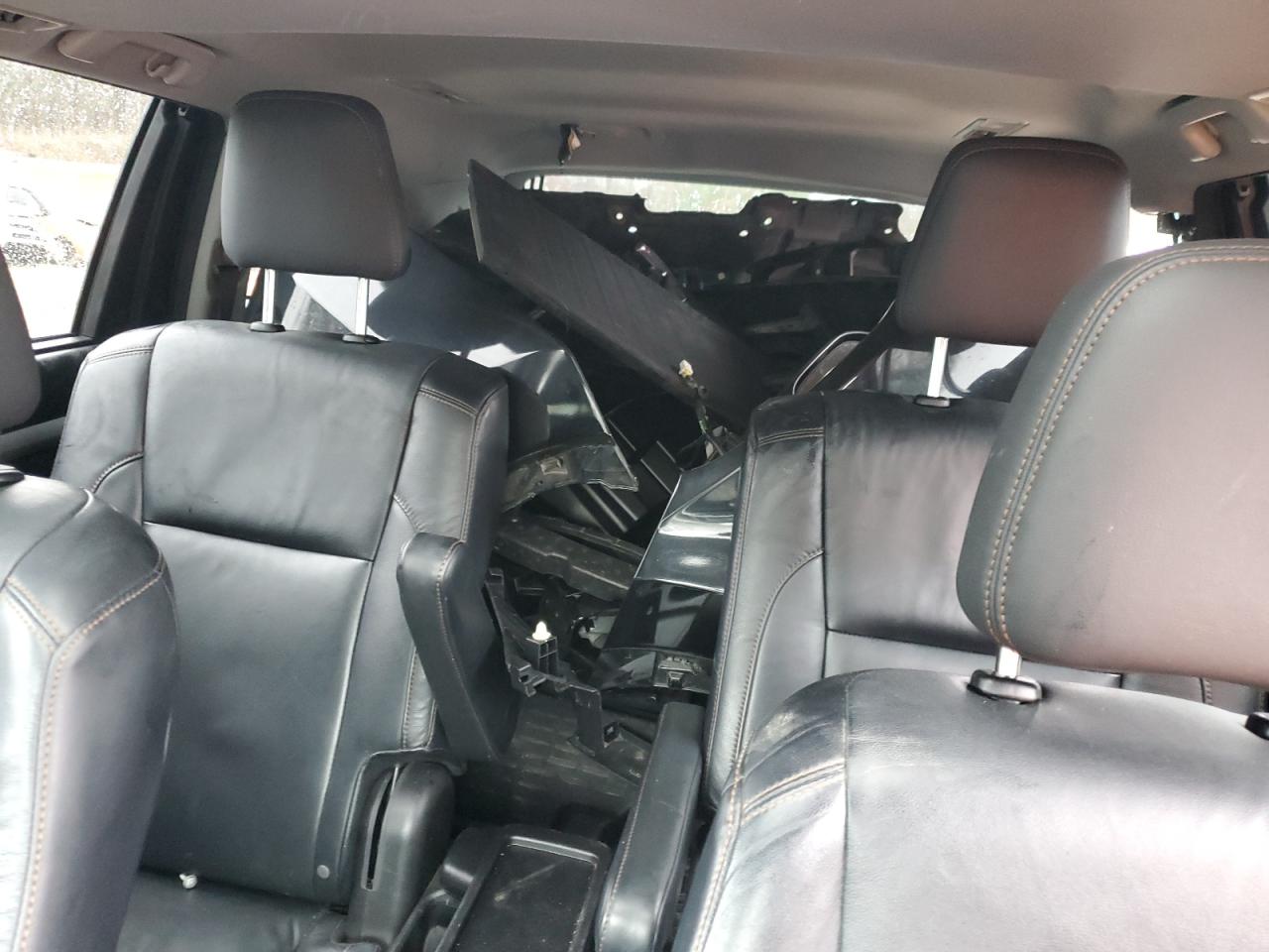 5TDJKRFH0FS077182 2015 Toyota Highlander Xle