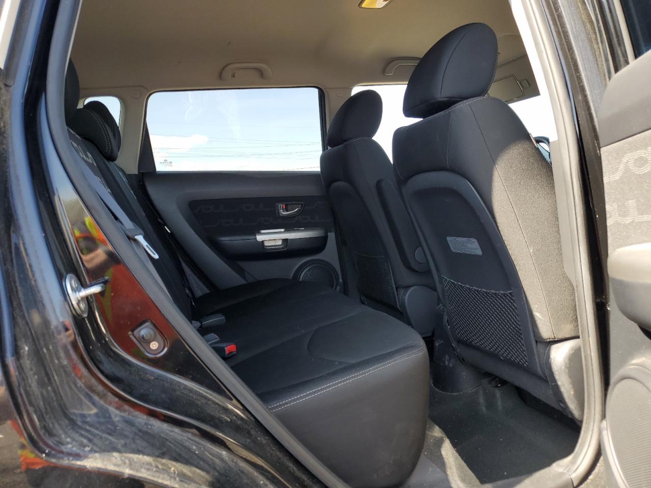 KNDJT2A6XC7742573 2012 Kia Soul +
