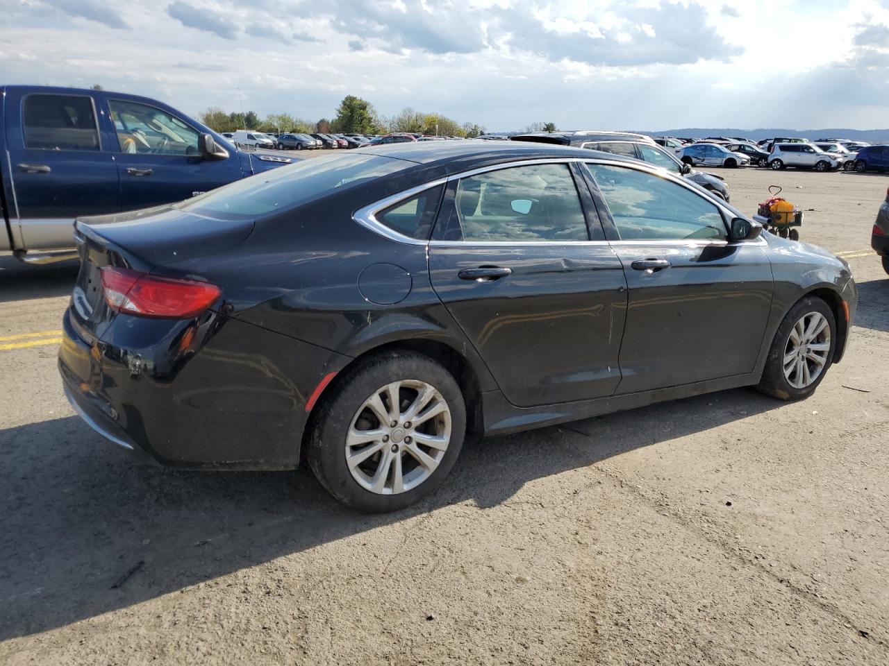 1C3CCCAB6FN564421 2015 Chrysler 200 Limited