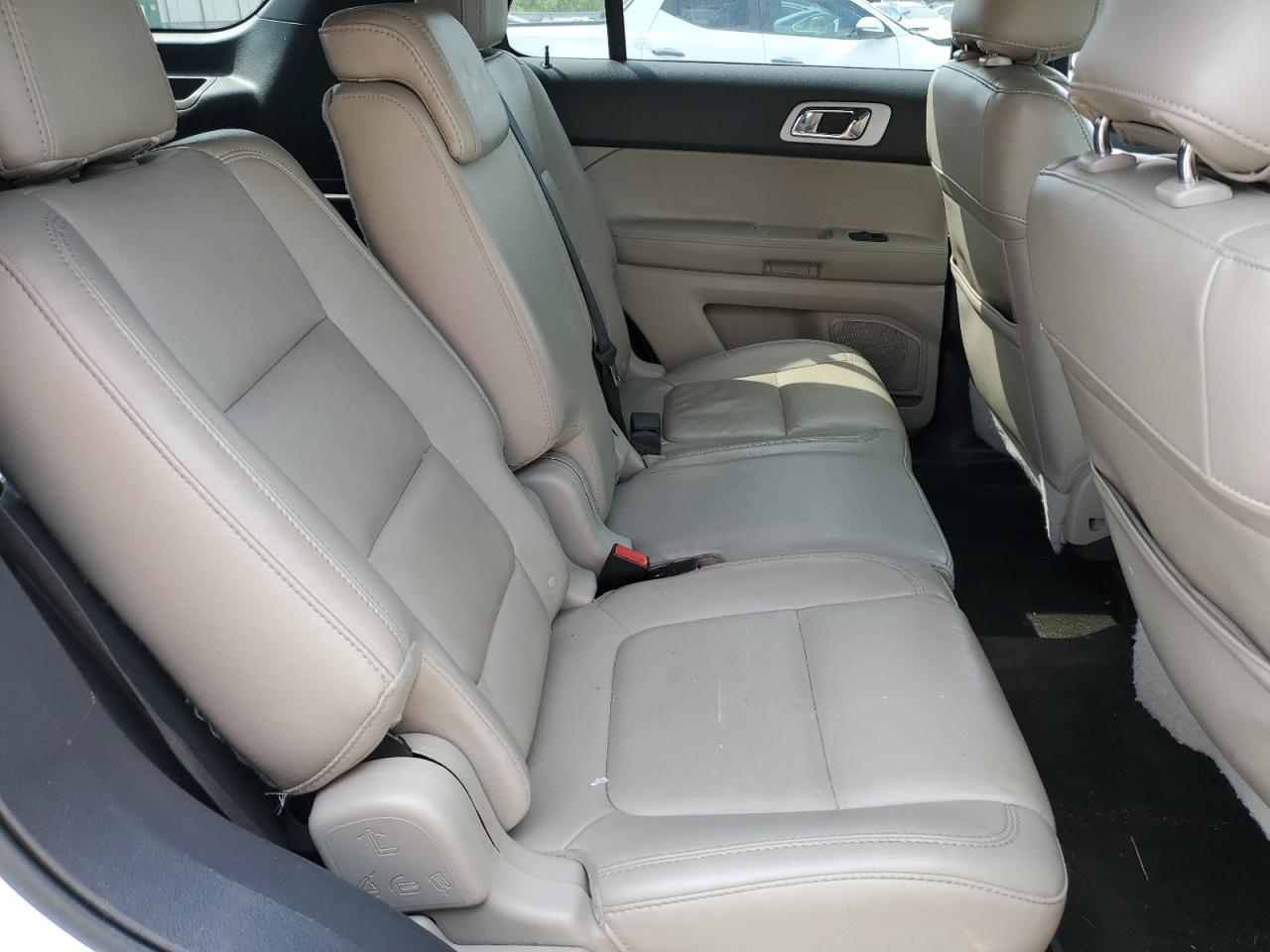 1FM5K7D86FGB01323 2015 Ford Explorer Xlt