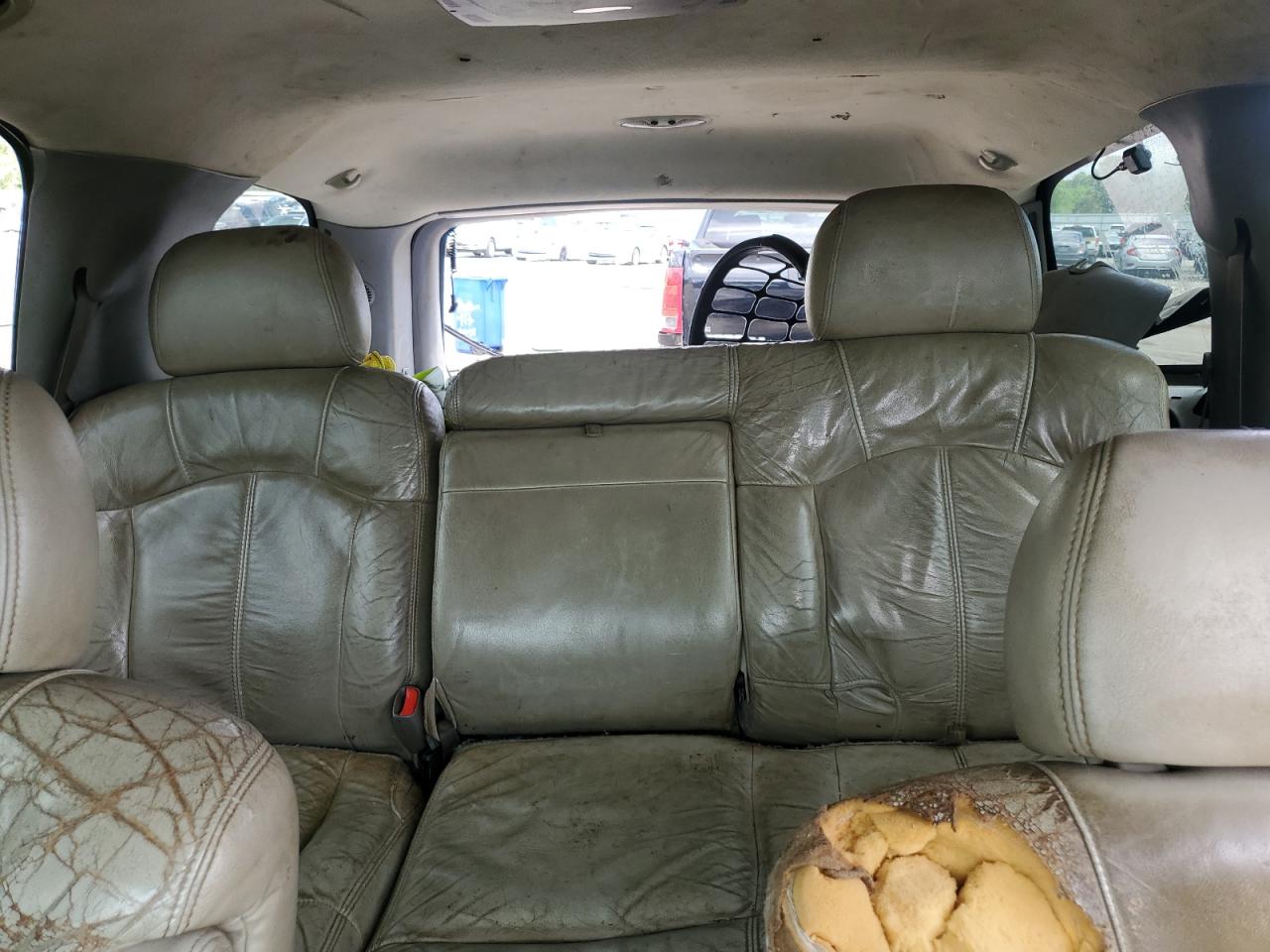 1GNEC13T31J128860 2001 Chevrolet Tahoe C1500