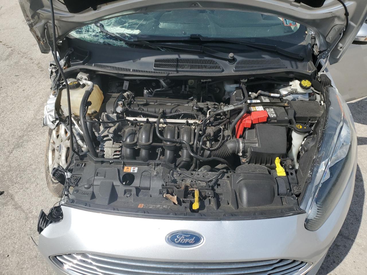 3FADP4BJ1FM187934 2015 Ford Fiesta Se