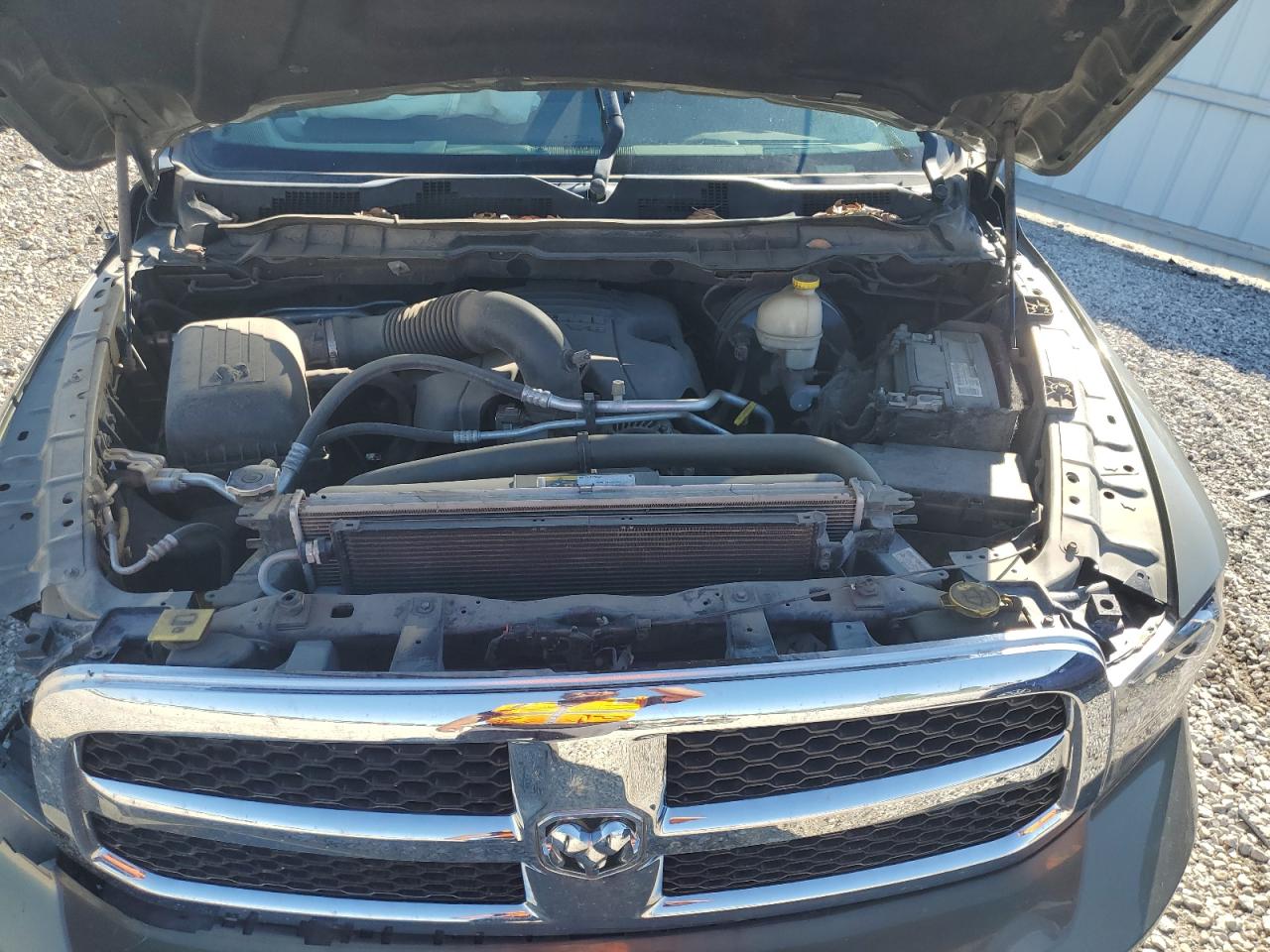 1C6RR7TT4ES451432 2014 Ram 1500 Slt