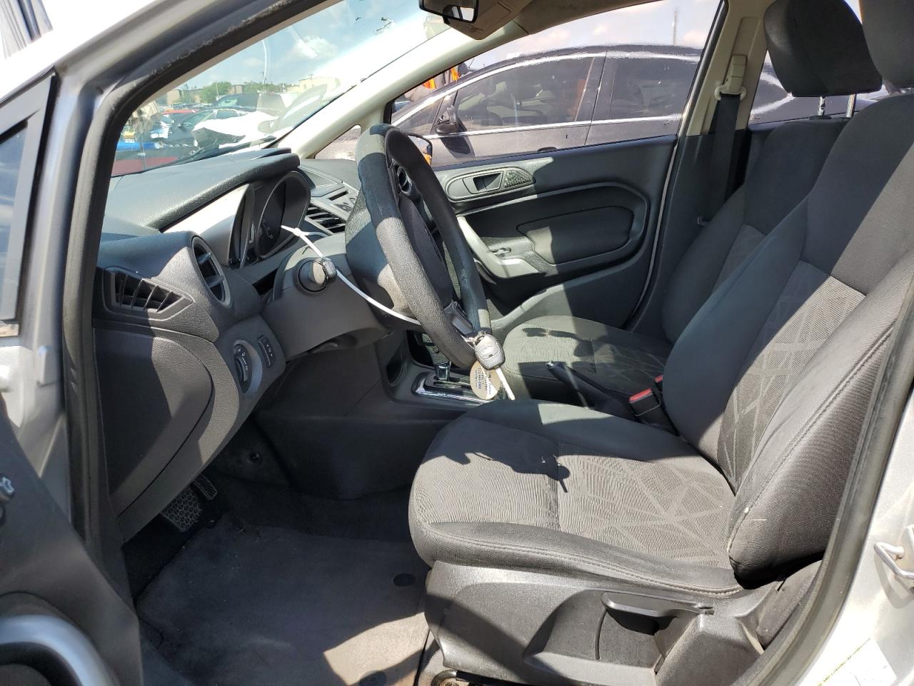 3FADP4BJ8BM167240 2011 Ford Fiesta Se 3FADP4BJ8BM167240 2011 Ford Fiesta Se