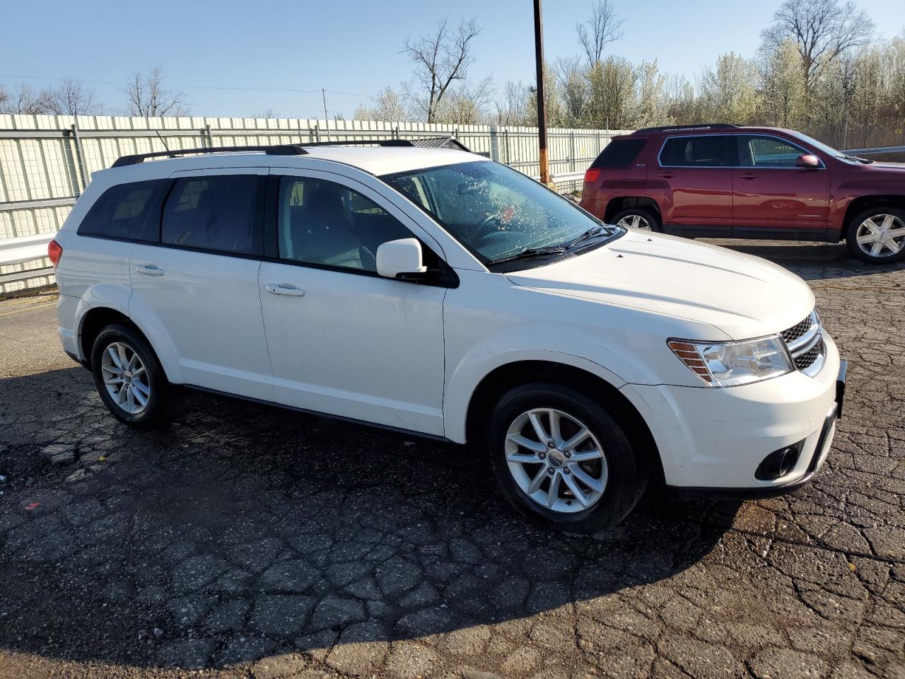 2017 Dodge Journey Sxt vin: 3C4PDCBGXHT576403