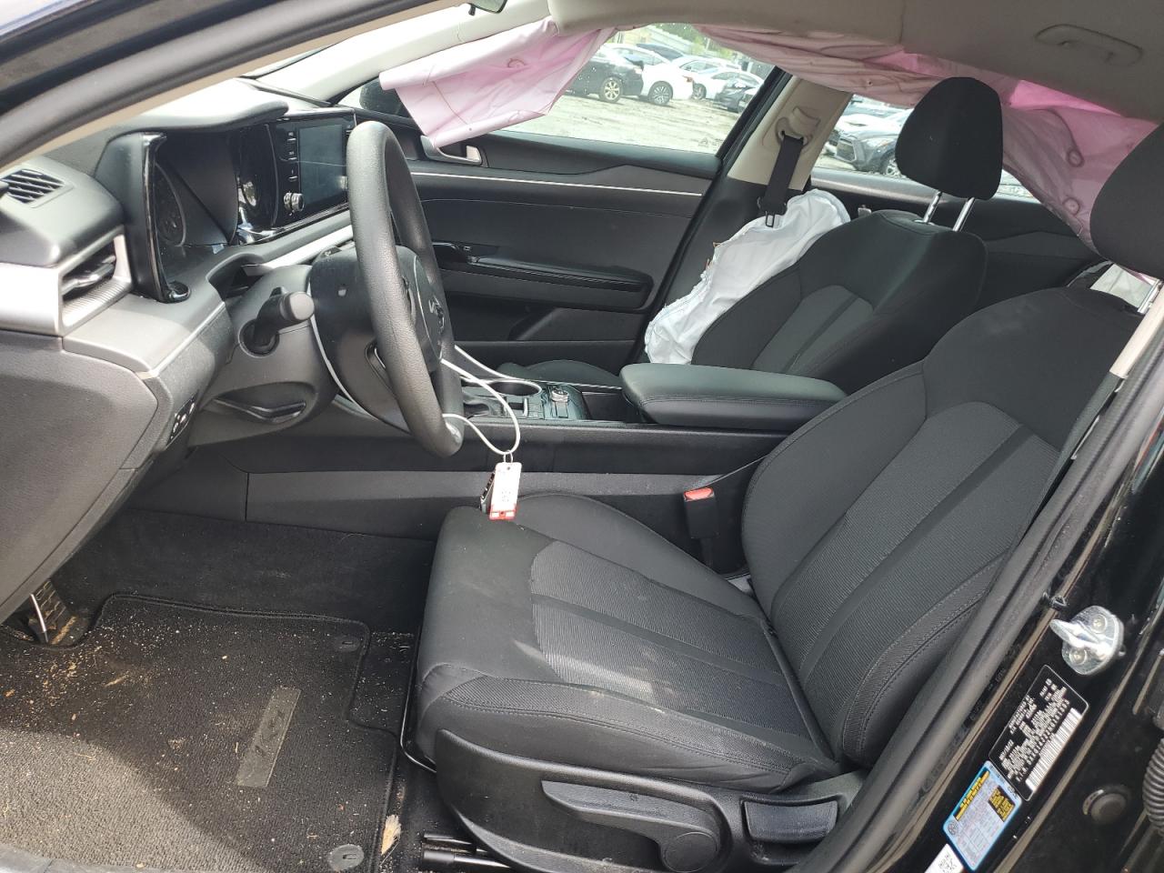 5XXG14J22NG161393 2022 Kia K5 Lxs