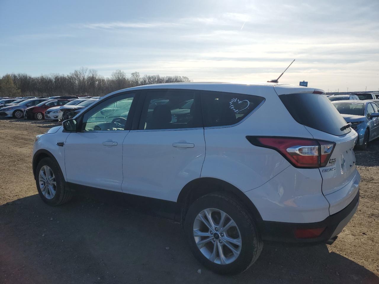 2017 Ford Escape Se vin: 1FMCU9GD4HUE03364