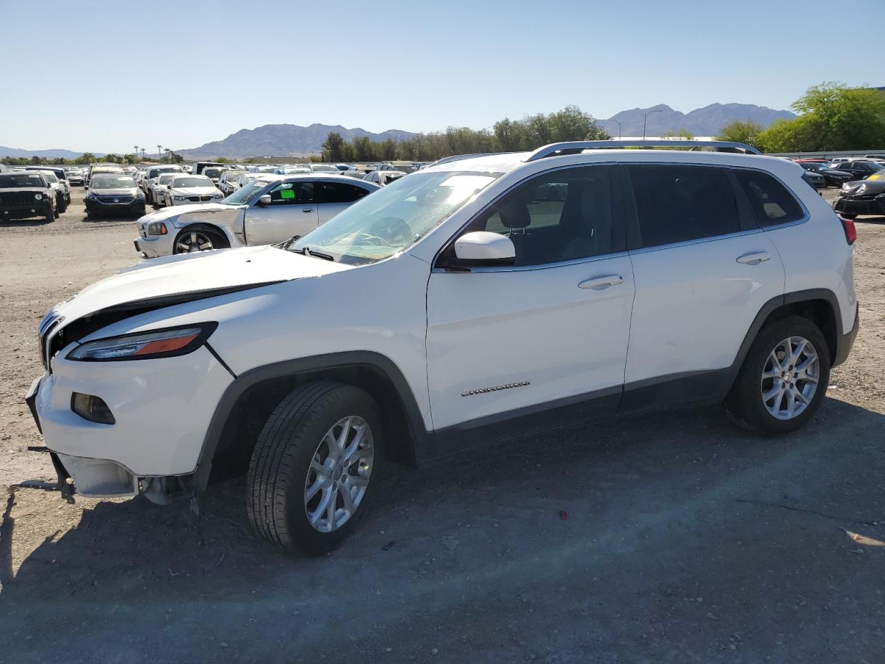 2014 Jeep Cherokee Latitude vin: 1C4PJLCB6EW221374