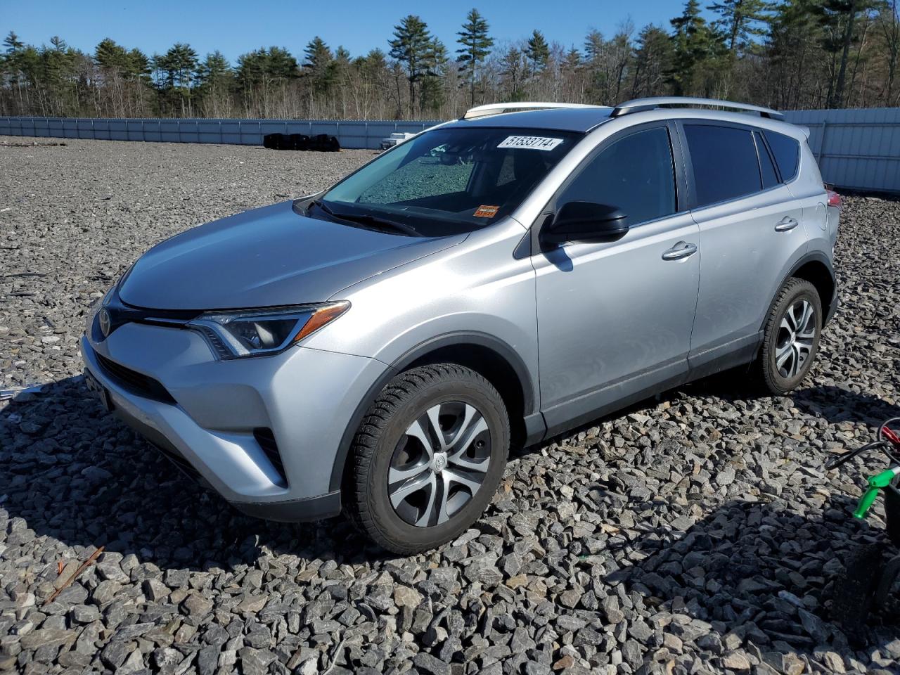 2T3BFREV9HW576032 2017 Toyota Rav4 Le