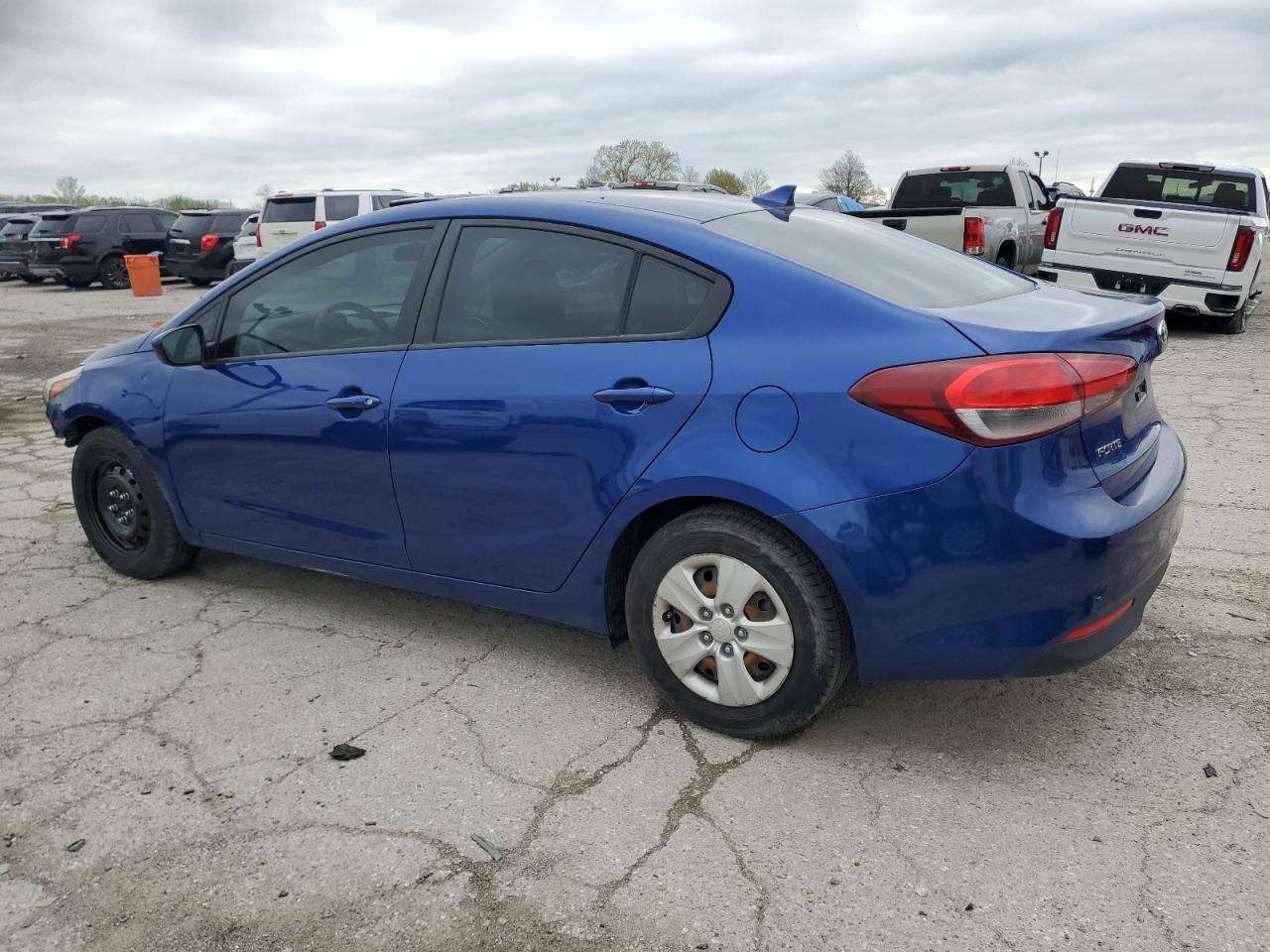3KPFK4A76HE044109 2017 Kia Forte Lx