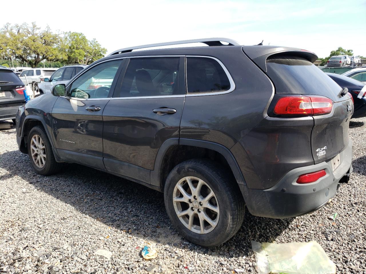 1C4PJMCB5EW211456 2014 Jeep Cherokee Latitude