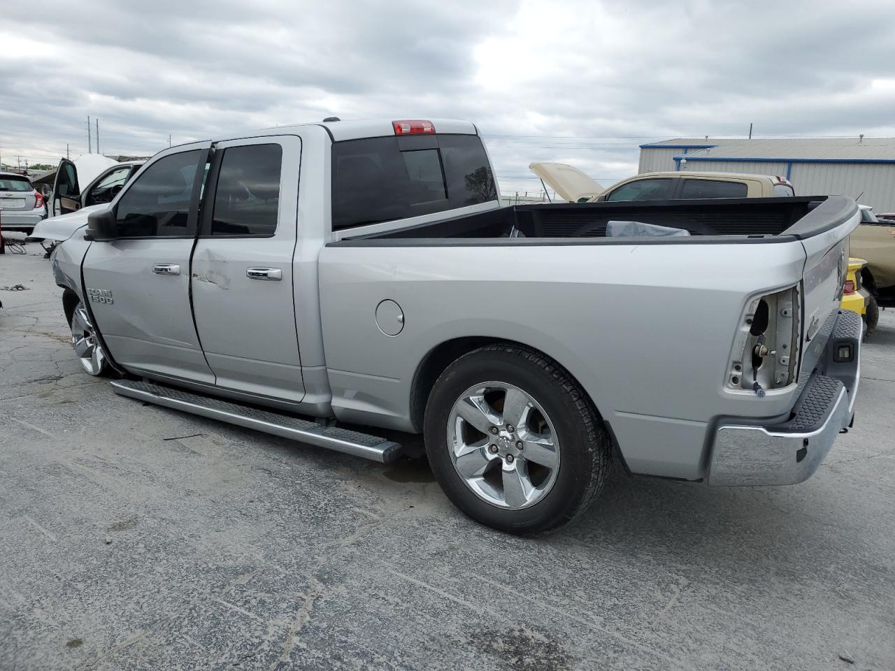 2015 Ram 1500 Slt vin: 1C6RR6GG7FS561335