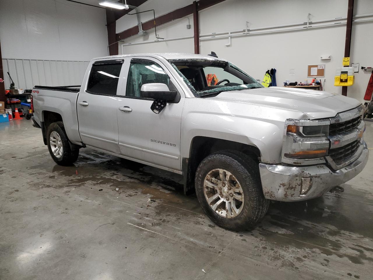 2018 Chevrolet Silverado K1500 Lt vin: 3GCUKREC2JG561882