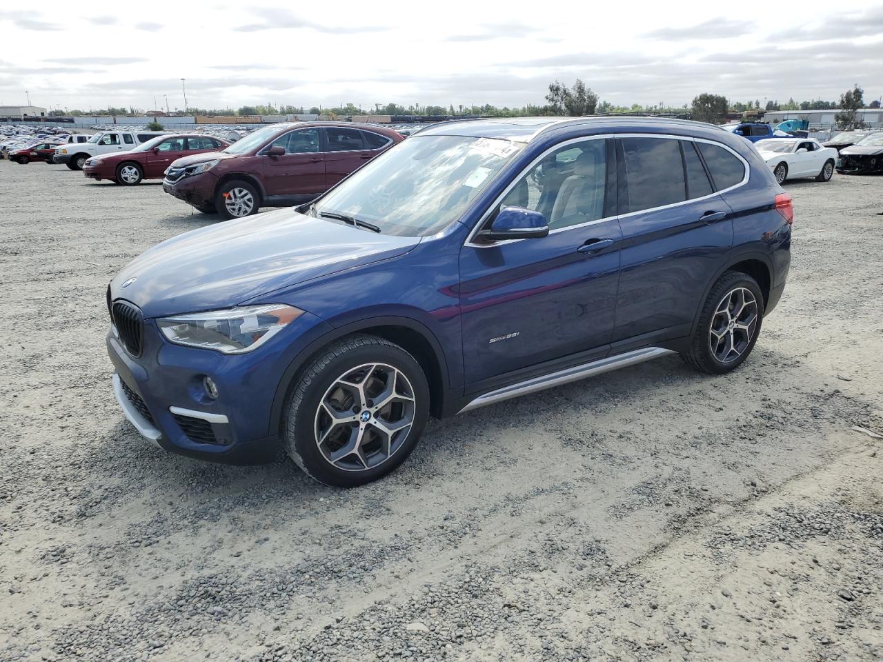 WBXHU7C39J5H39321 2018 BMW X1 Sdrive28I