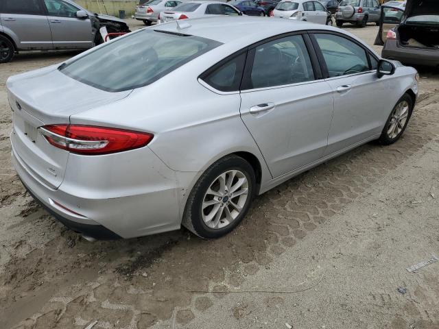 VIN 3FA6P0HD7KR152248 2019 Ford Fusion, SE no.3