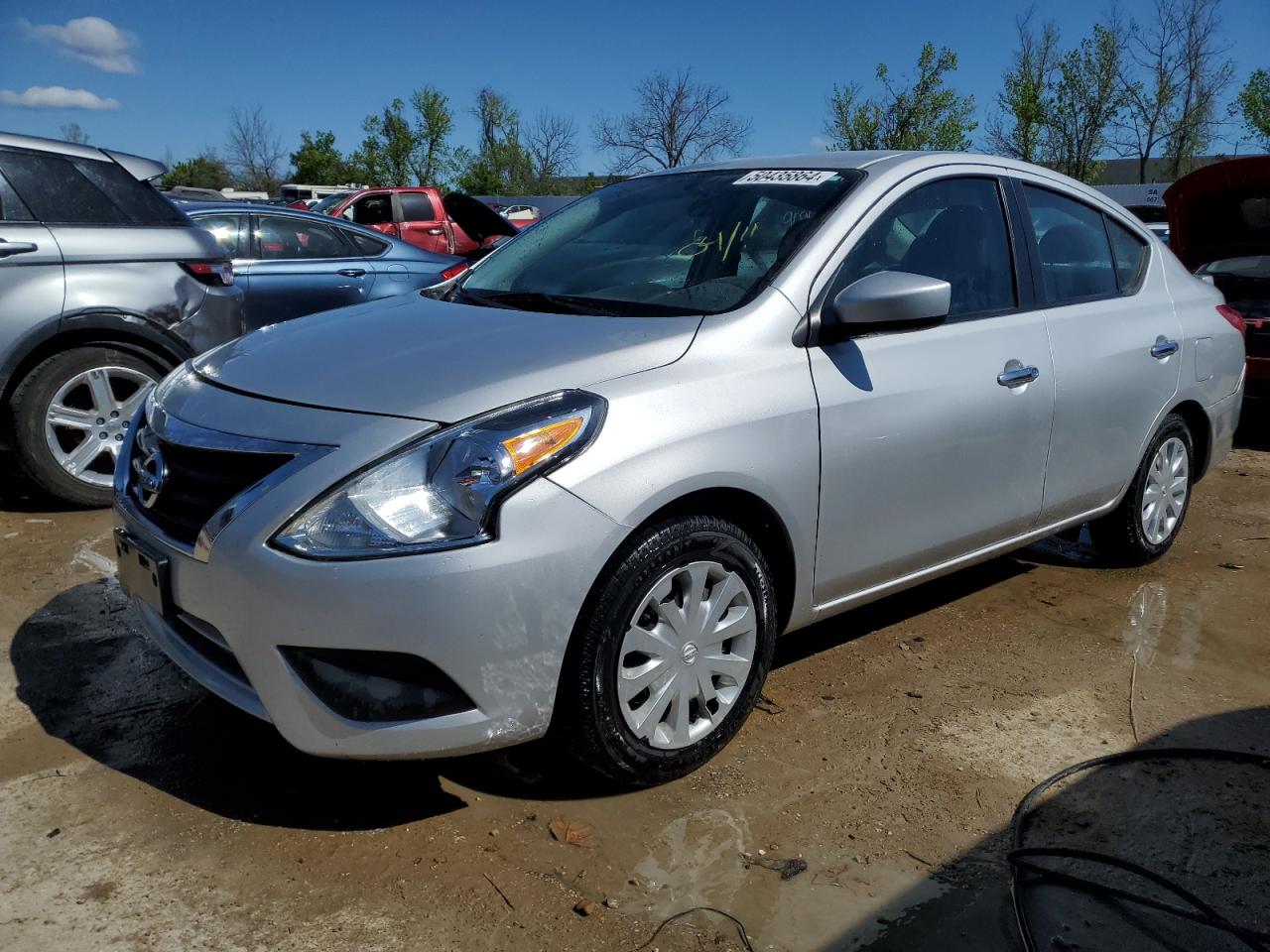 2018 Nissan Versa S vin: 3N1CN7AP9JL879072