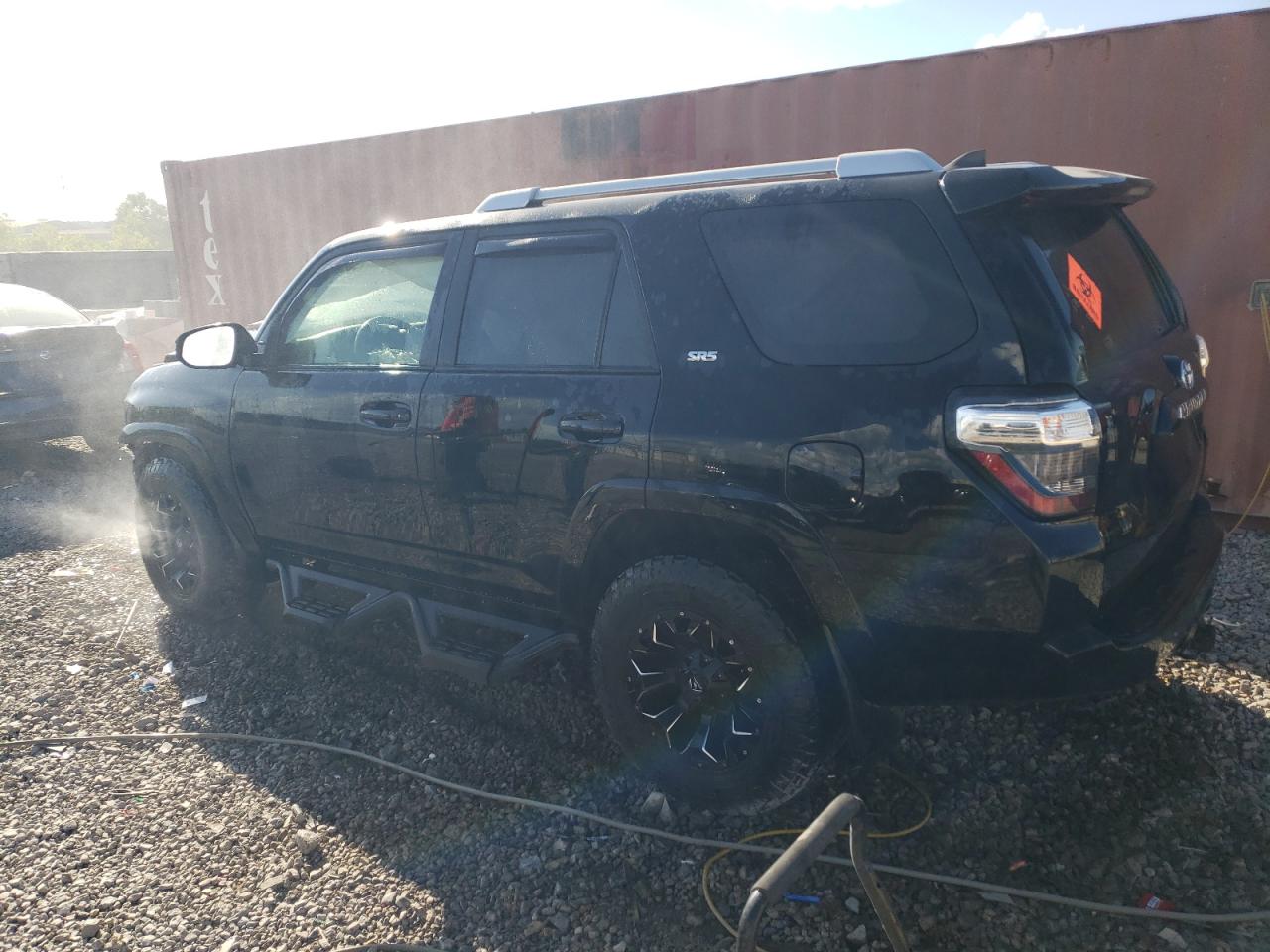 JTEZU5JR6J5186276 2018 Toyota 4Runner Sr5