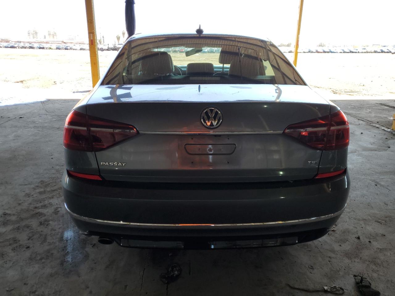 1VWDT7A37HC026032 2017 Volkswagen Passat R-Line