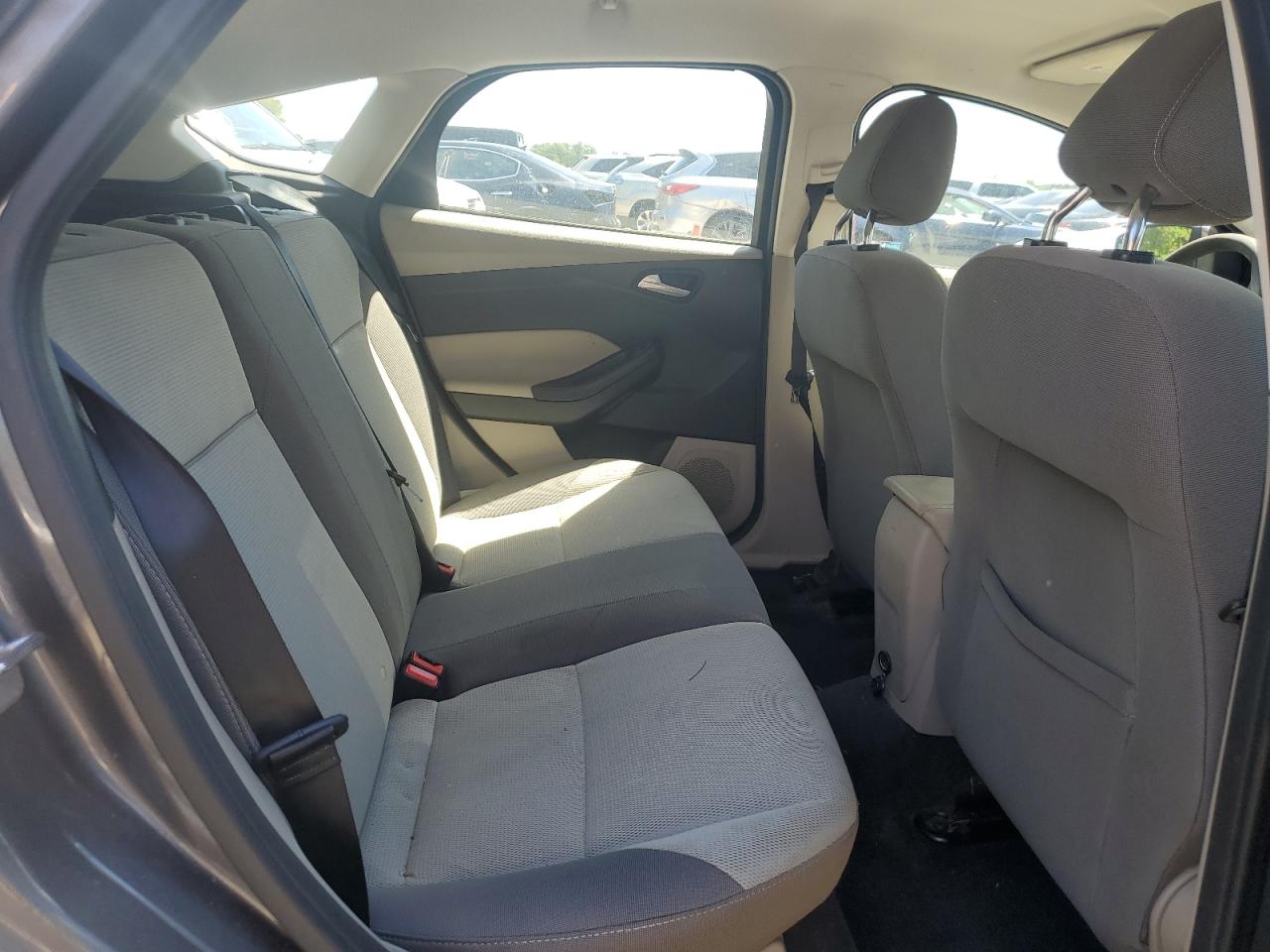 1FAHP3K27CL150937 2012 Ford Focus Se