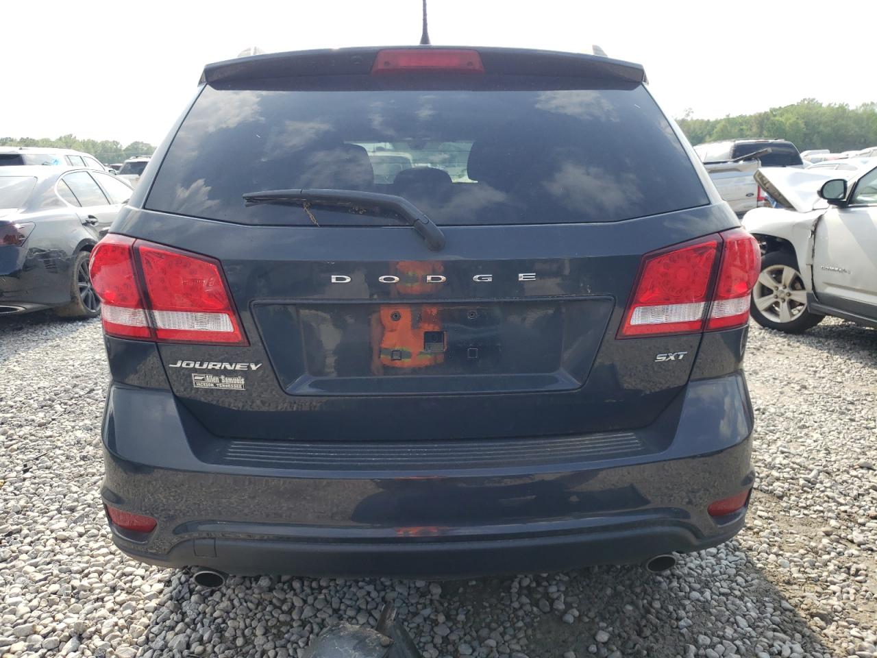3C4PDCBG9JT310635 2018 Dodge Journey Sxt