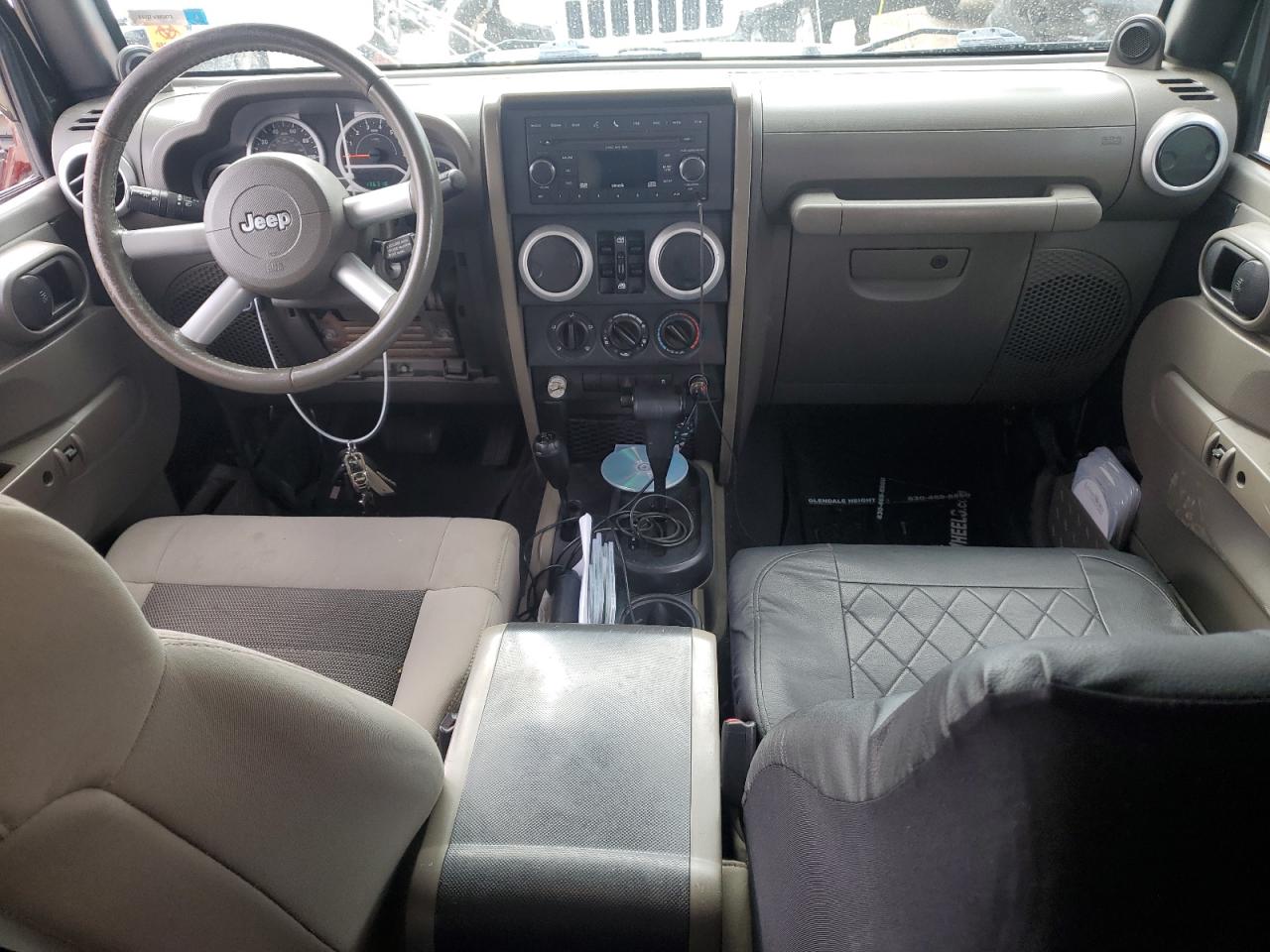 1J4HA5H11AL122354 2010 Jeep Wrangler Unlimited Sahara