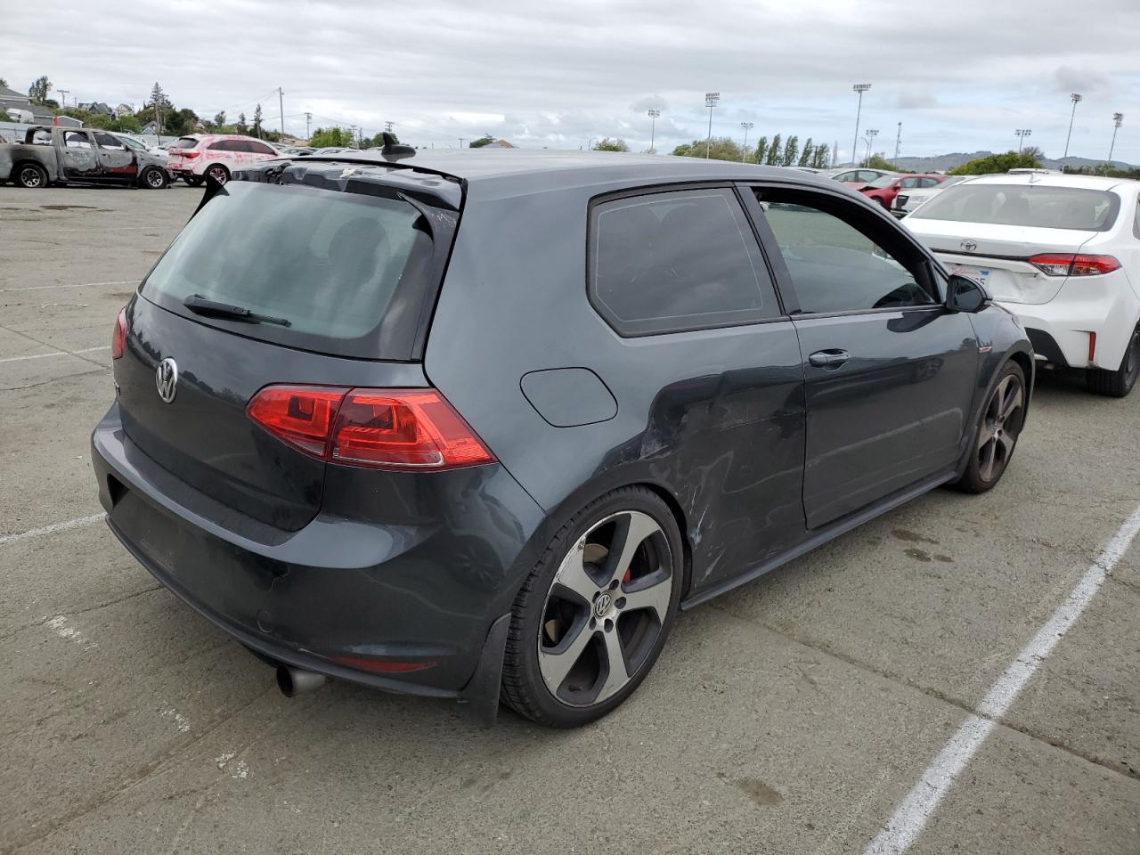 3VWYT7AU8FM054878 2015 Volkswagen Gti
