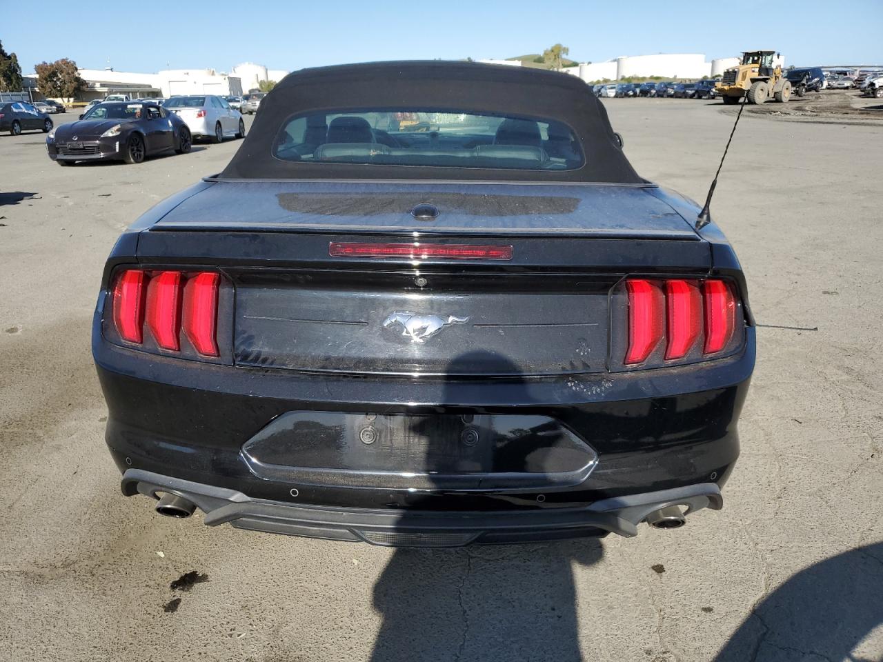 1FATP8UH5J5142670 2018 Ford Mustang