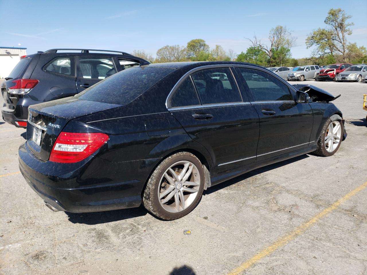 2013 Mercedes-Benz C 300 4Matic vin: WDDGF8AB4DR277821