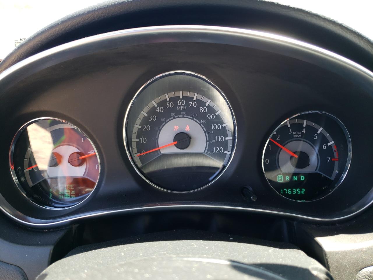 1C3BC1FBXBN548046 2011 Chrysler 200 Touring