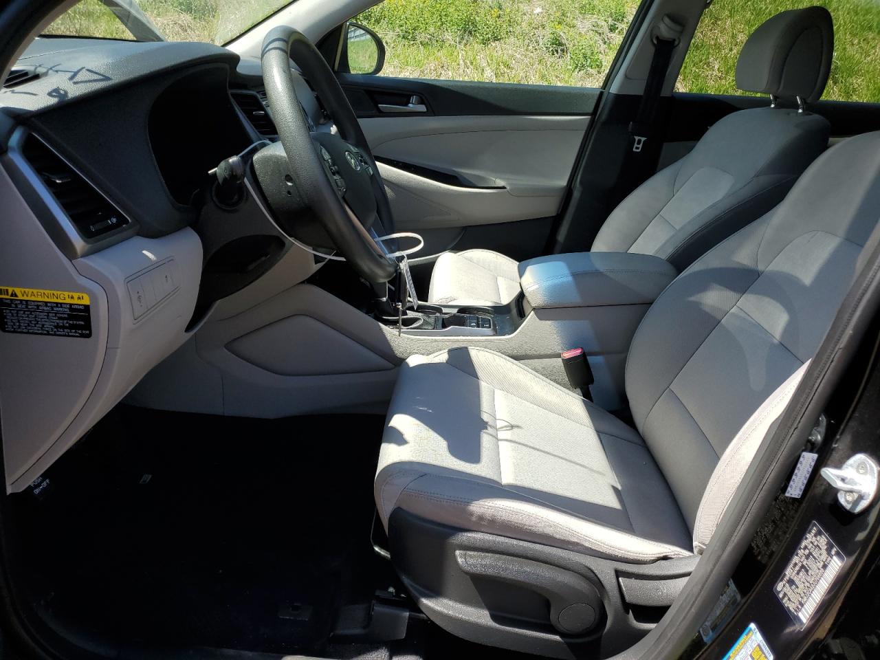 KM8J2CA42JU766688 2018 Hyundai Tucson Se