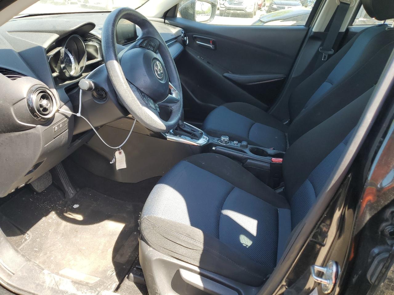 2018 Toyota Yaris Ia vin: 3MYDLBYV7JY316802