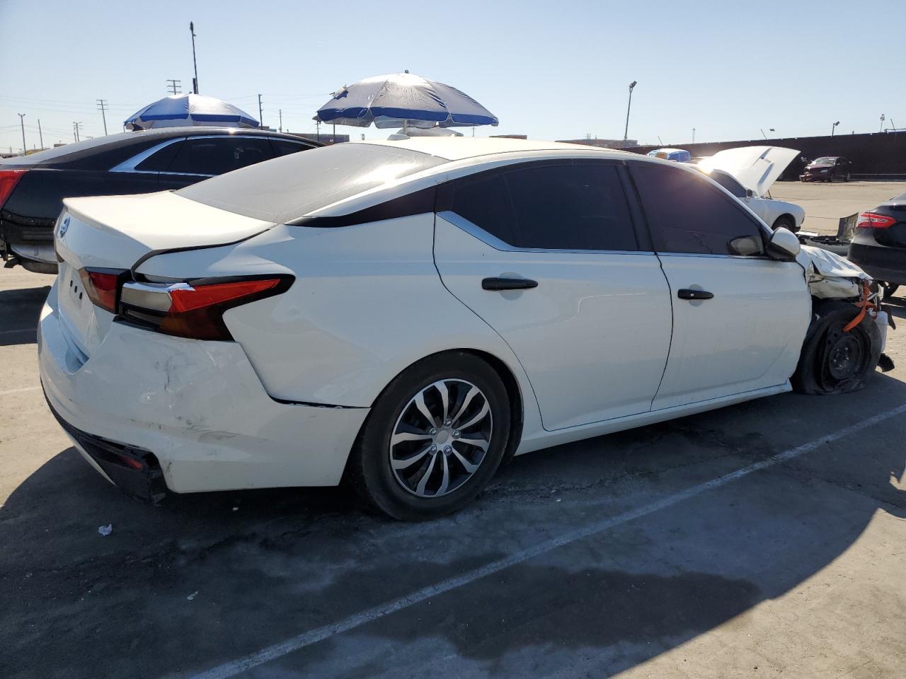 VIN: 1N4BL4BV5KC130377 2019 NISSAN ALTIMA