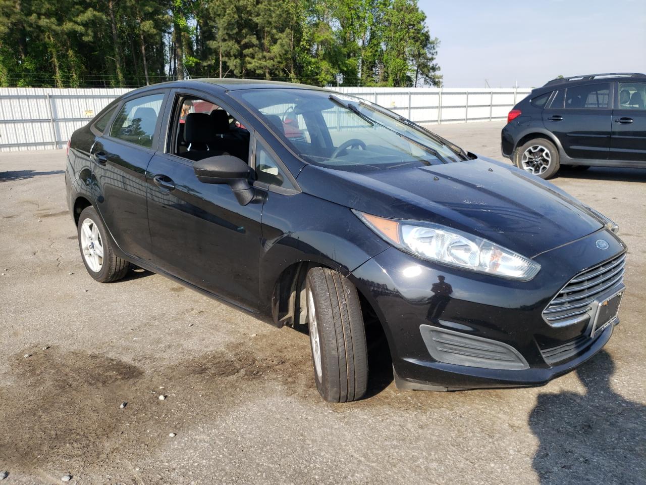 3FADP4BJ2HM102134 2017 Ford Fiesta Se