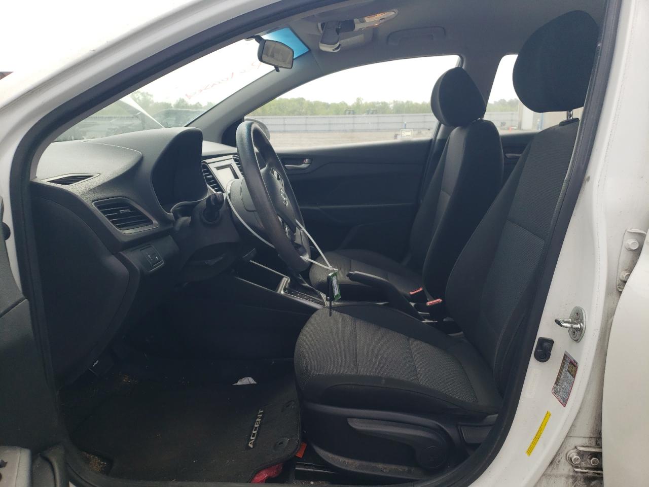 3KPC24A3XJE025309 2018 Hyundai Accent Se