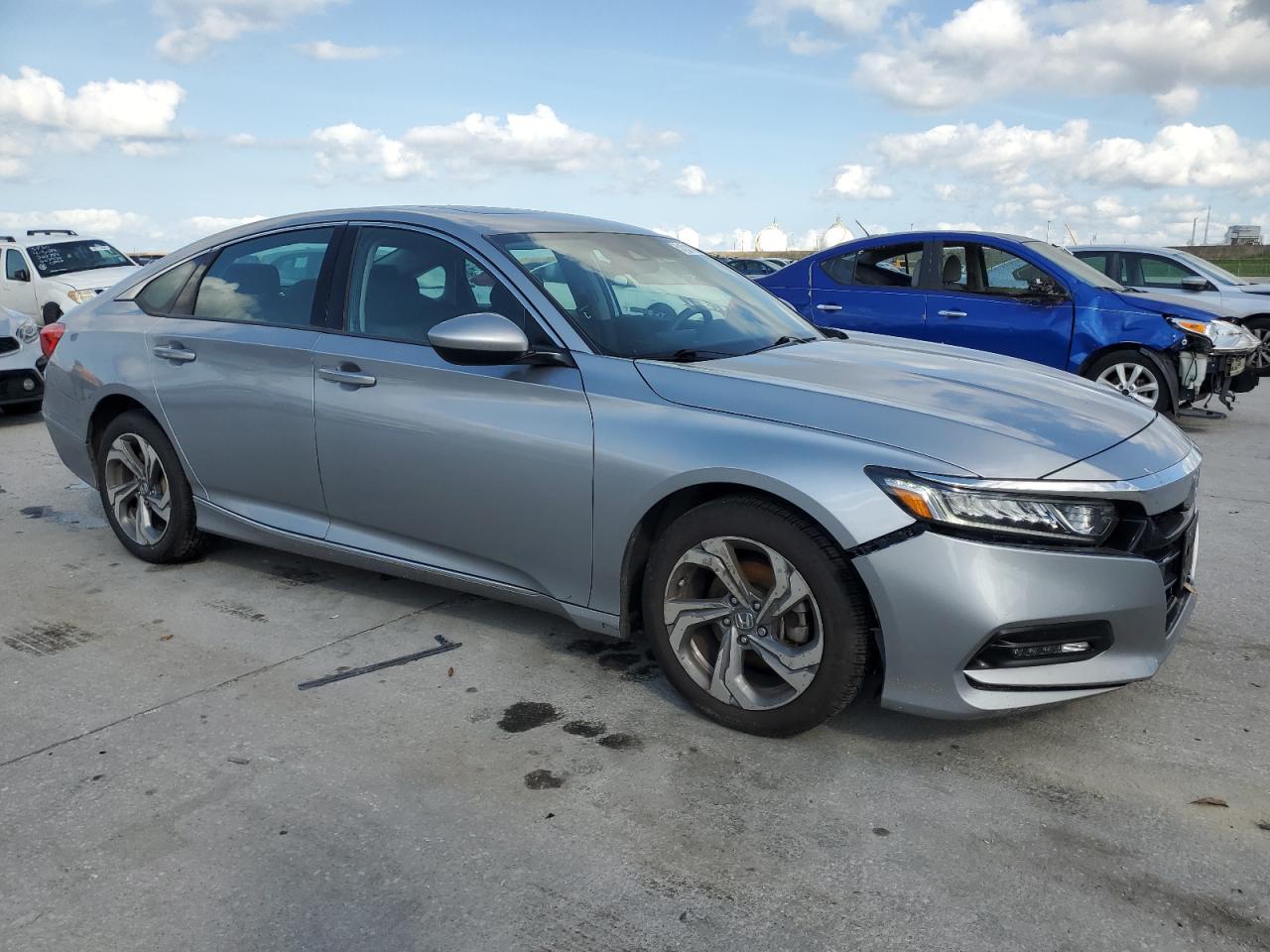 2018 Honda Accord Ex vin: 1HGCV1F47JA232672