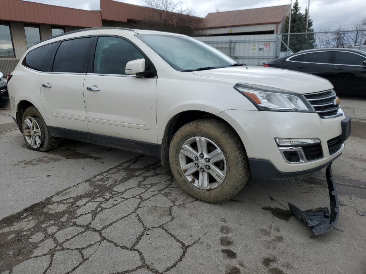 1GNKRHKD4EJ371734 2014 Chevrolet Traverse Lt