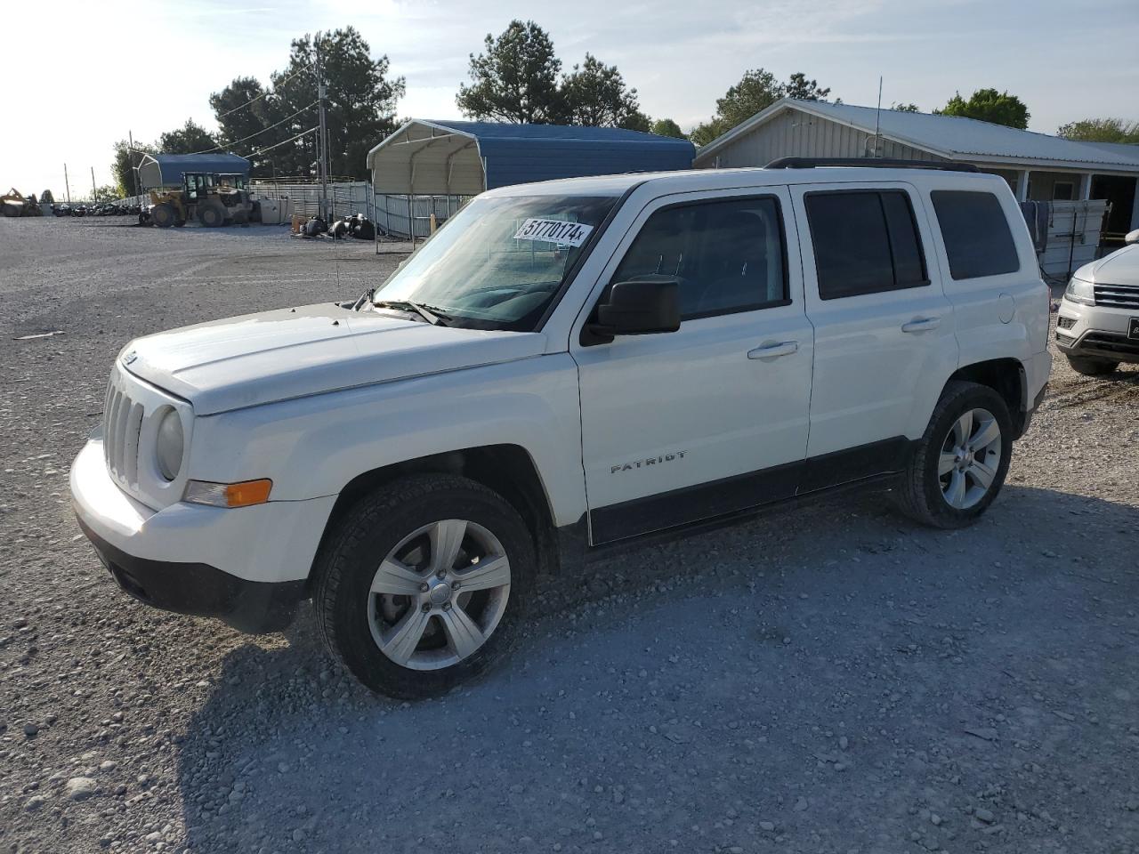 2013 Jeep Patriot Latitude vin: 1C4NJPFAXDD194028