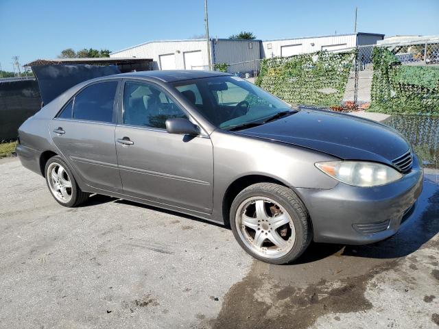 2005 Toyota Camry Le VIN: 4T1BE30K95U985729 Lot: 50787174