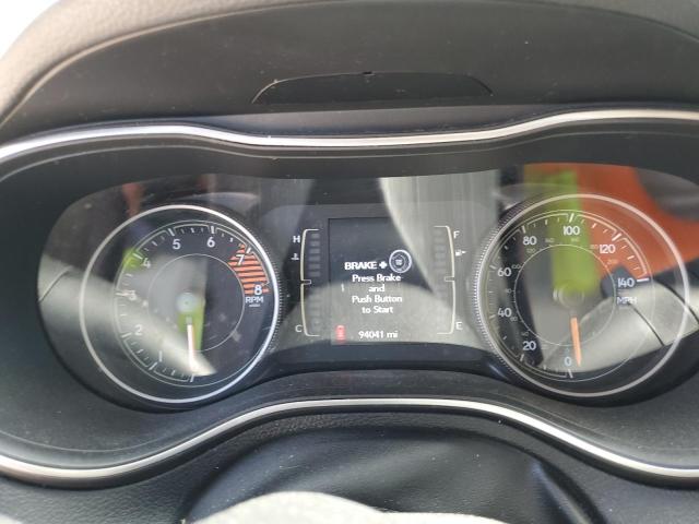 2019 Jeep Cherokee Latitude Plus VIN: 1C4PJLLX1KD353686 Lot: 39224122