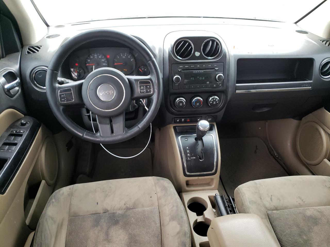 1J4NF1FB6BD235446 2011 Jeep Compass Sport