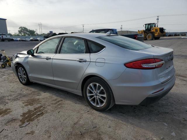 3FA6P0HD0LR168695 Ford Fusion SE 2