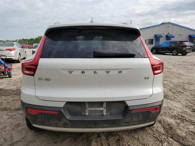 2020 Volvo Xc40 T4 Momentum VIN: YV4AC2HKXL2241180 Lot: 50262104