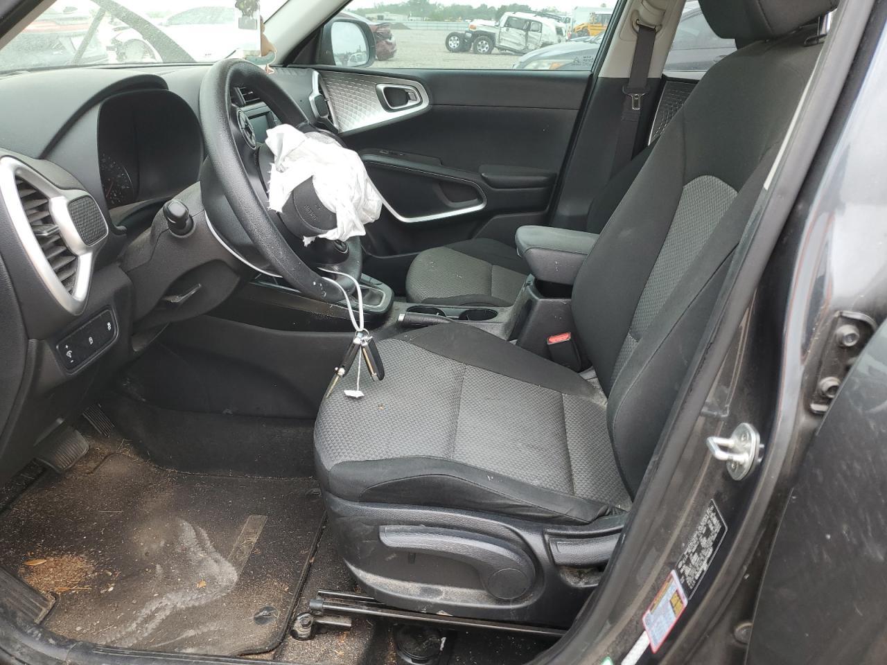 KNDJ23AU6M7740697 2021 Kia Soul Lx