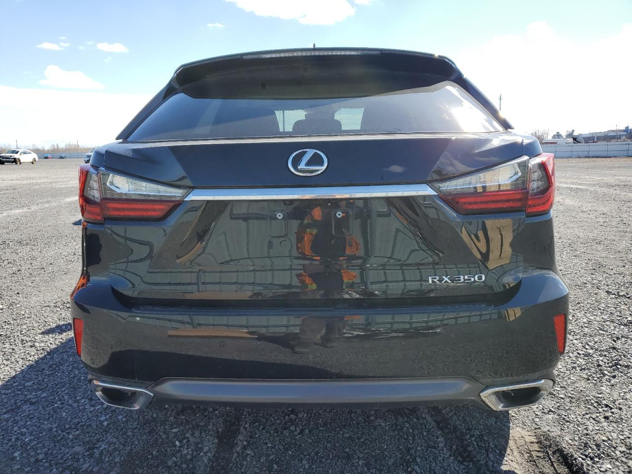 2T2BZMCA1JC137736 2018 Lexus Rx 350 Base