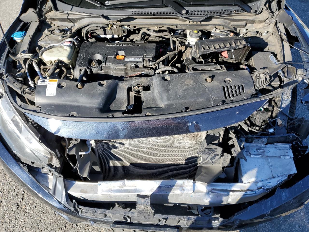 2HGFC2F7XJH501672 2018 Honda Civic Ex