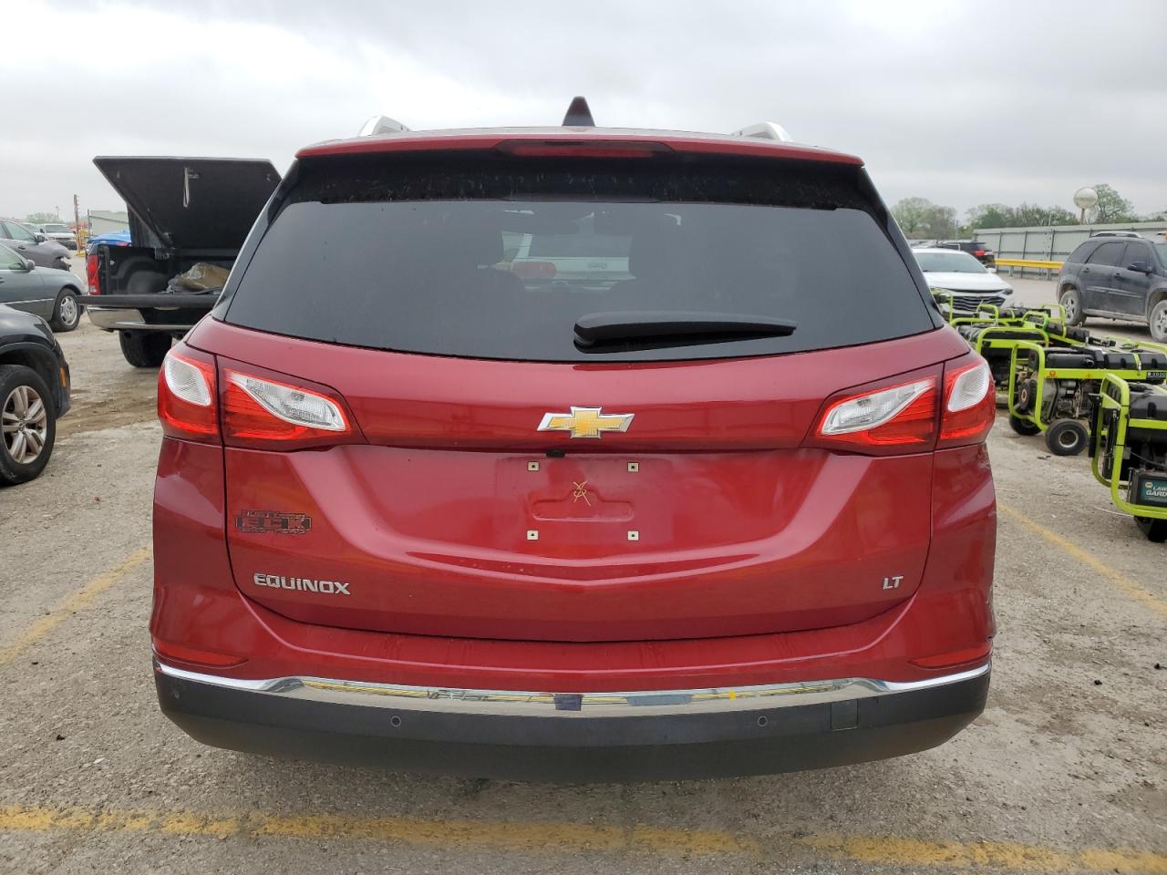 2GNAXJEV2J6121073 2018 Chevrolet Equinox Lt