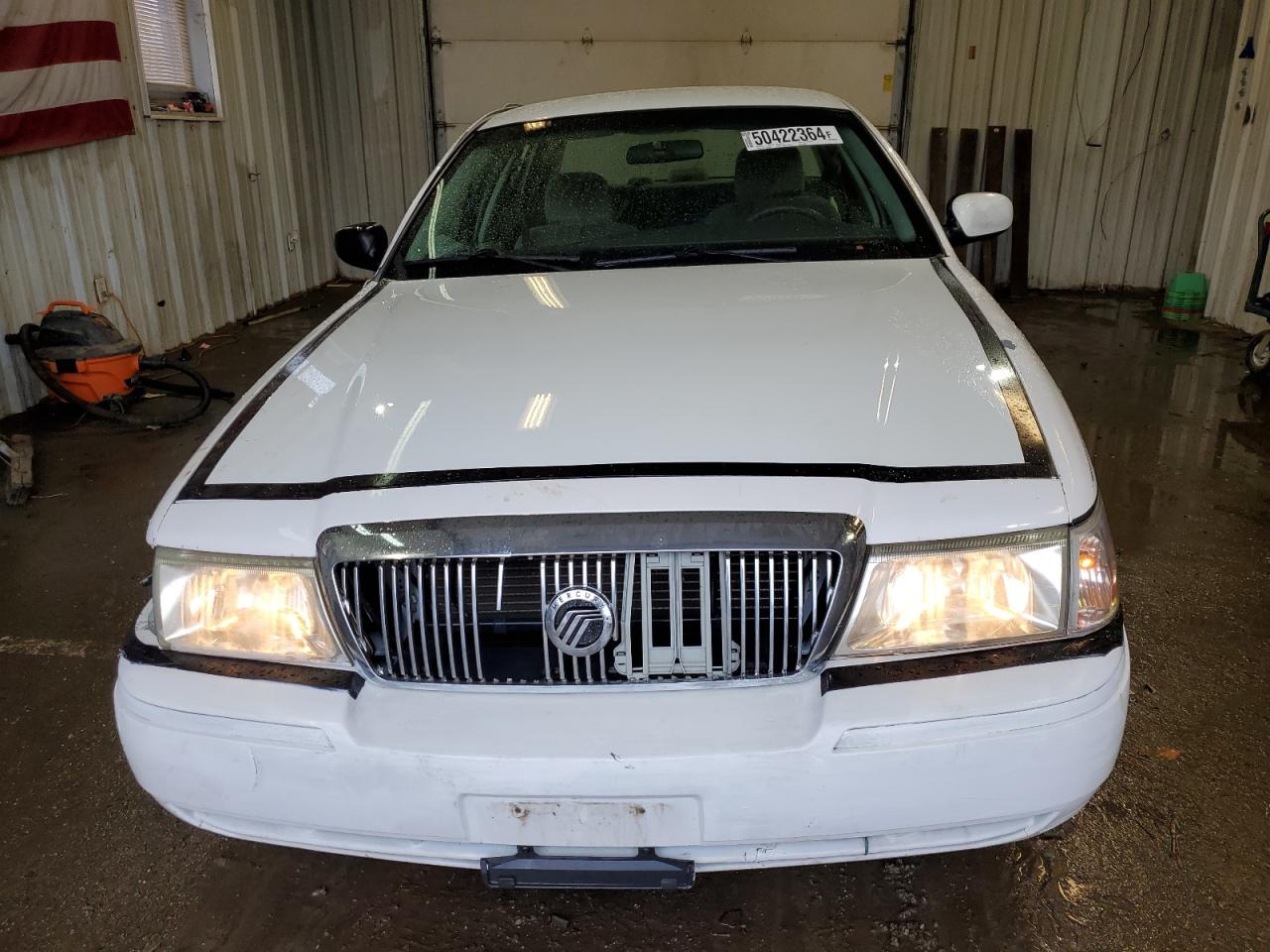 2MEFM74WX4X639627 2004 Mercury Grand Marquis Gs