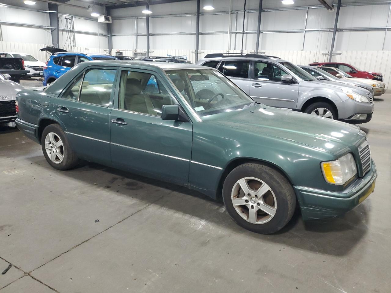 WDBEA32E5SC162378 1995 Mercedes-Benz E 320 Base